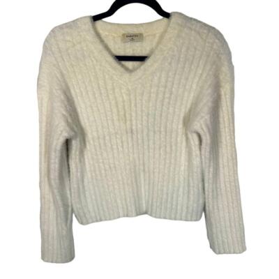 Babton Aritzia Fuzzy Ribbed White Sweater XS