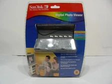 DIGITAL PHOTO VIEWER - SANDISK - VIEW PHOTOS ON TV WITHOUT A PC! WITH REMOTE!