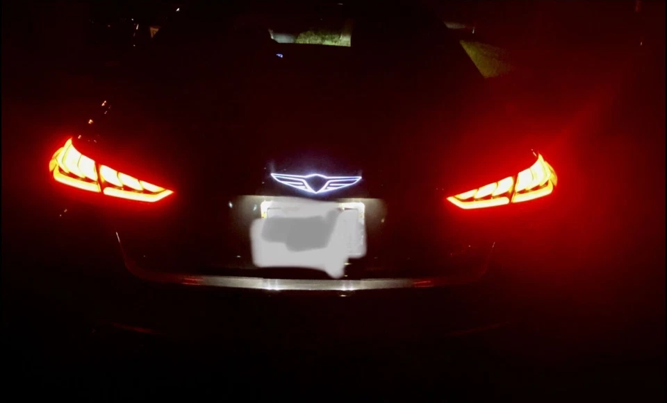 Capucha y maletero 2 piezas nuevo logotipo de ala emblema LED de 2 vías para 2022+ Genesis G80 GV70 GV80 Foto 3 de 4