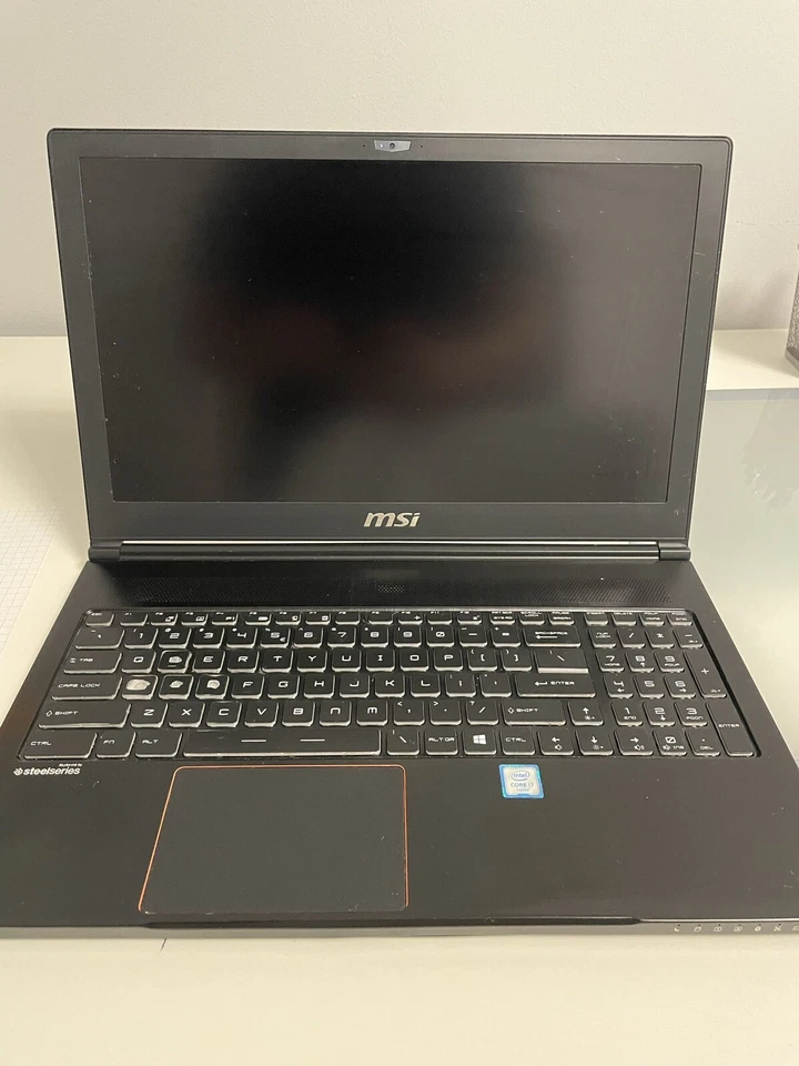 Paquete de computadora/portátil para juegos MSI GS63VR STEALTH PRO 15,6" - ¡Leer descripción! Foto 2 de 4