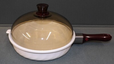 Arcoflam France Skillet Casserole Dish with Domed Lid & Handle