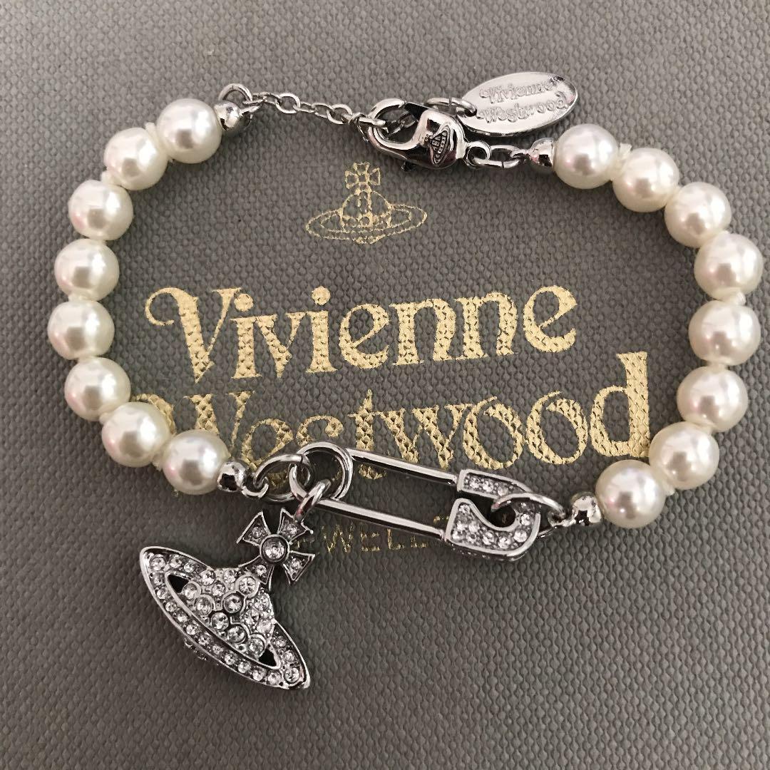 Used Vivienne Westwood Saturn Logo Safety Pin Pearl Bracelet