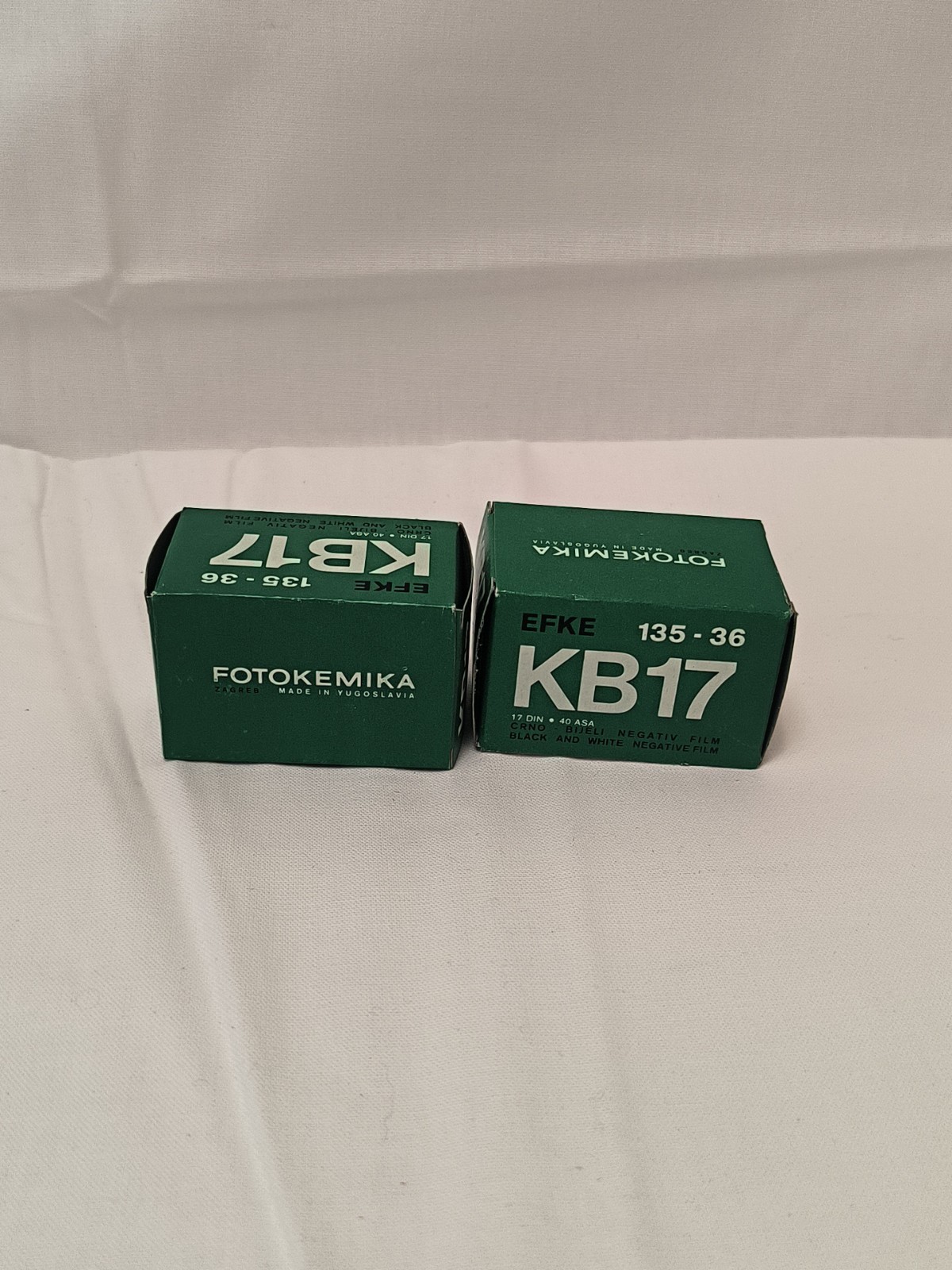 2x EFKE KB17 135-36 Schwarzweiß Negativfilm | ISO 40 (17 DIN) | Ablaufdatum 1991