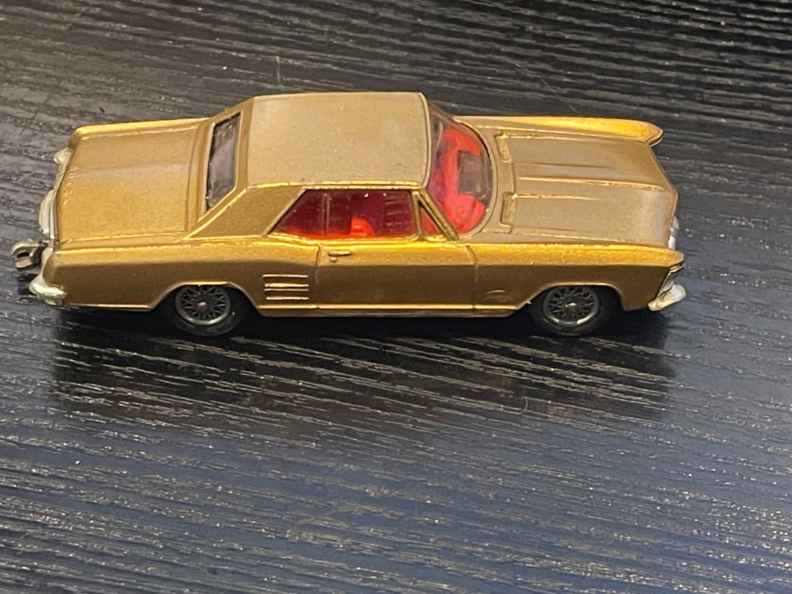 Corgi 245, Buick Riviera - Free Price Guide & Review
