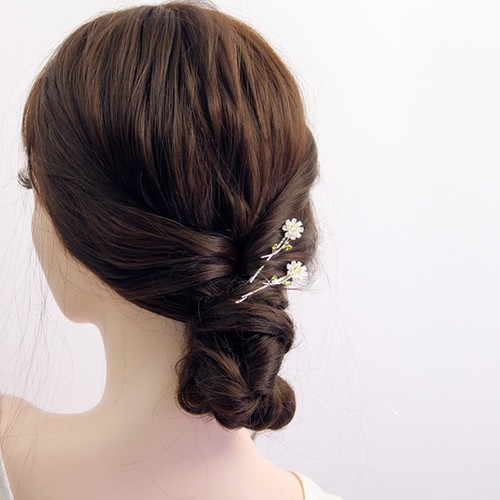 Sunflower Hairpin with Unique Design Ideal Alloy Accessory for Every Occasion - Picture 3 of 7