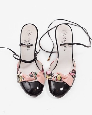 Vintage Chanel Cruise Karl Lagerfeld Ice Cream Motif Wrap Heels 2004