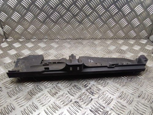 BMW 3 E90 Kühlerhalter 1710752491211 2.00 Diesel 130kw 2008 13757028