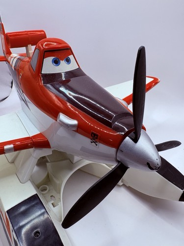 Disney Pixar's Planes Fire & Rescue Fire Blastin' Dusty Crophopper elettronico - Foto 3 di 7