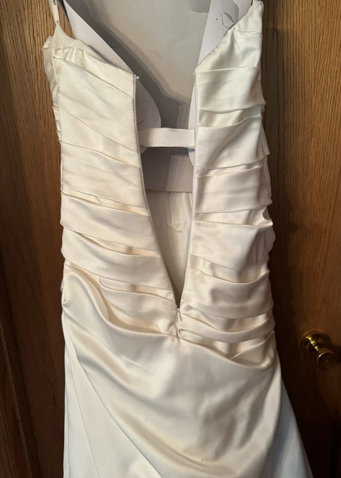 Stella York Wedding Dress Size 0/1 - Image 3 of 4