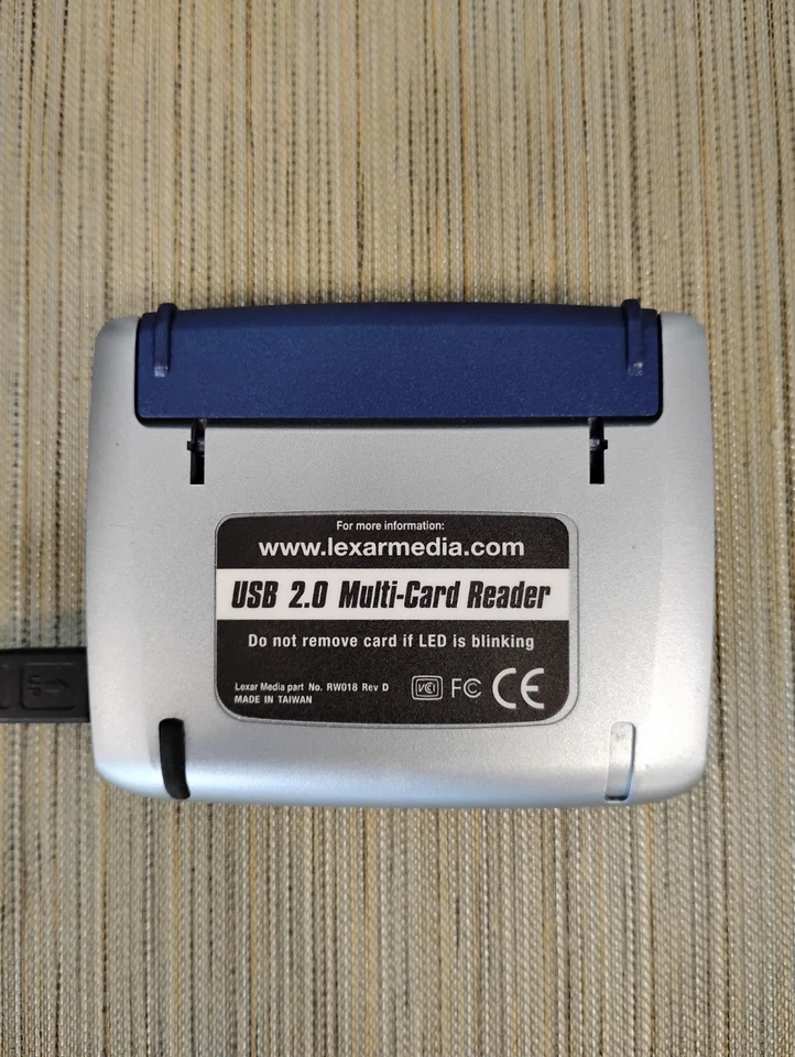 Lexar Media RW018 USB 2.0 High Speed Convenient Size Multi-Card Reader - Image 2 of 3