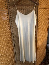 Vtg Vanity Fair 100 Nylon Long Full Slip Dress Sz S