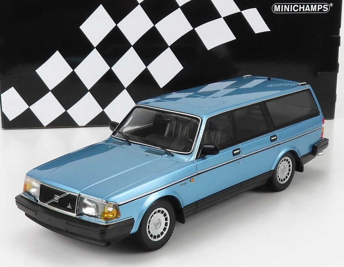 Minichamps Ford RS 1800 In Scala 1:18 - Vincitore Rally RAC 1978, Colore Blu/Nero, Modello In Metallo Da Collezione, Piloti R. Clark - Wilson