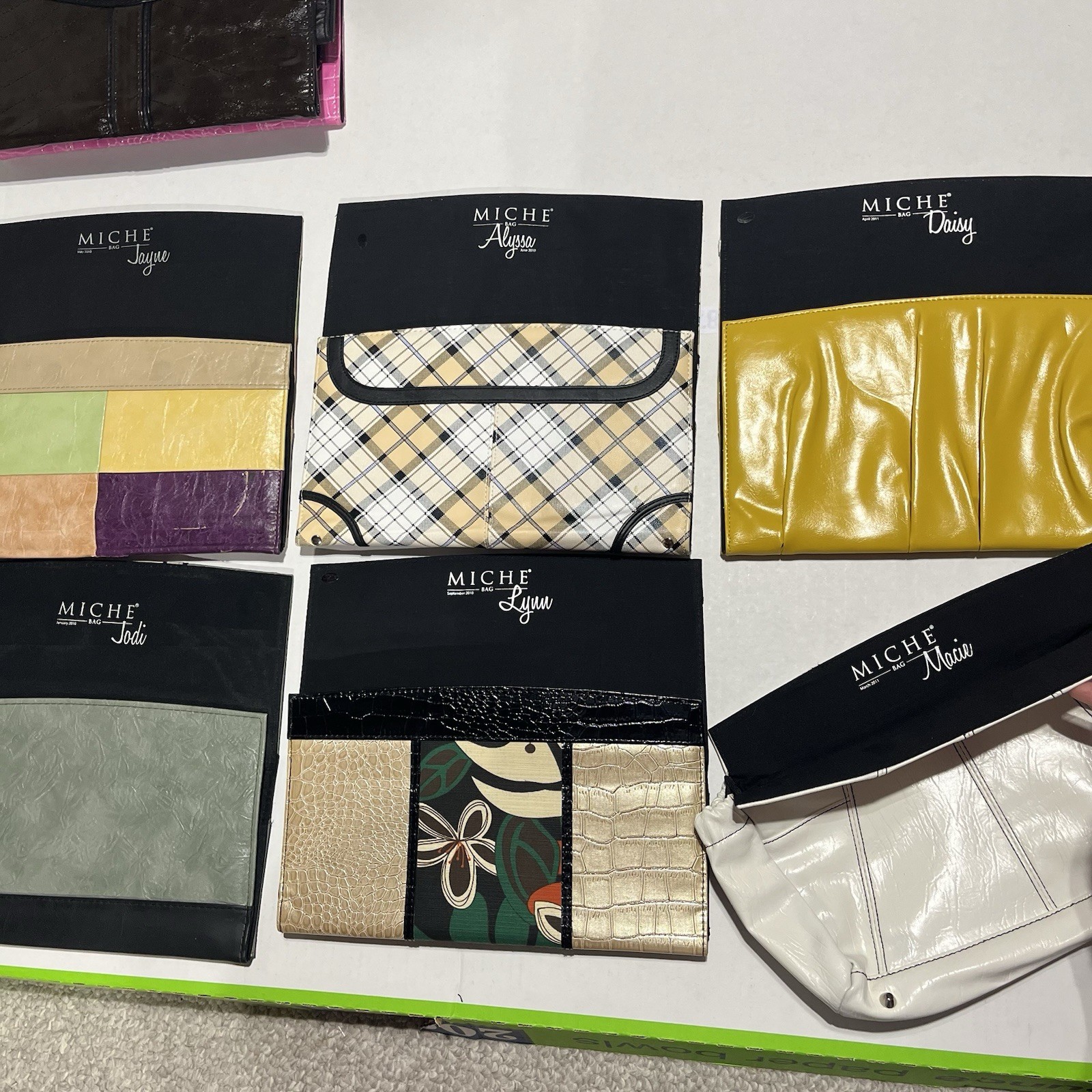 Miche Classic Magnetic Interchangeable Purse Hand… - image 17