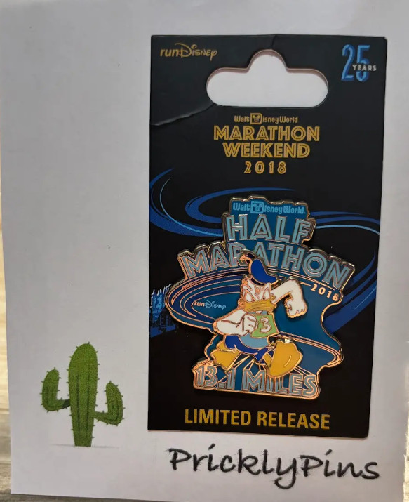 runDisney Pin Donald Duck Walt Disney World Half Marathon 2018