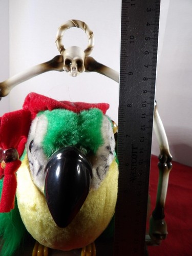 Zizzle Pirates of the Caribbean Repeating Parrot 2006 - Picture 8 of 10
