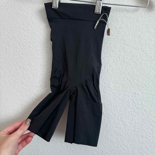Skims black shapewear high rise shorts XXS NWOT - Picture 6 of 7
