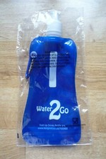 Water2Go Weichplastik Trinkbeutel Flasche Behälter mit Haken Camping Radfahren Laufen