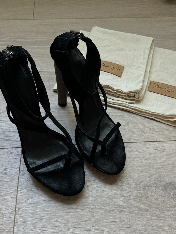 BCBG MAXAZRIA Jasmin Black Suede Ankle Cuff Open Sandals Women's Size 8.5 M - Image 3 of 4