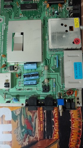 Commodore 64 250425 Mainboard Motherboard (Rom defective) classic 8-bit - Afbeelding 3 van 5