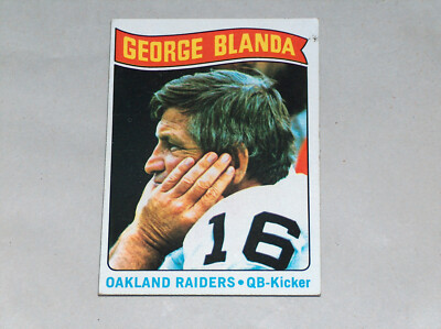 1975 Topps #8 George Blanda Oakland Raiders NFL Football Sammelkarten