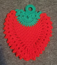 Handmade Crochet Strawberry Shaped Trivet Hotpad Wall Hanging Kitchen Decoration