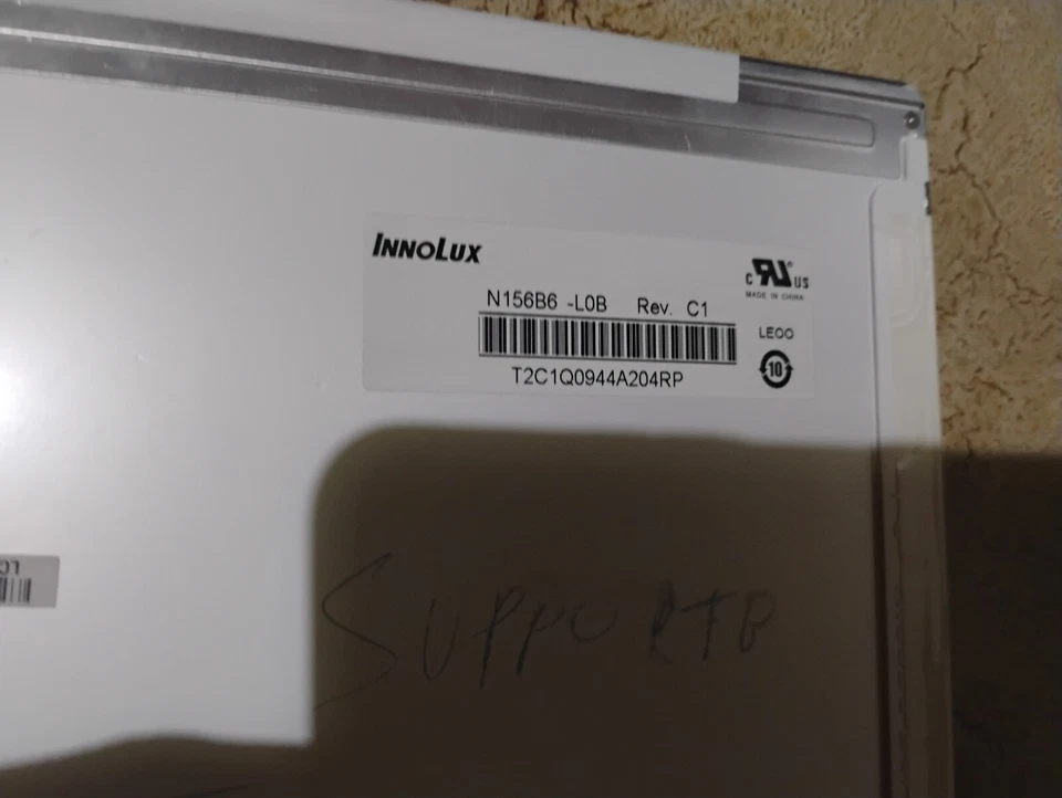 Innolux N156B6-LOB Rev. C1 Per Acer Aspire - Immagine 3 di 4