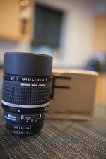 Nikon AF DC-Nikkor 135mm F/2 Prime Portrait Lens
