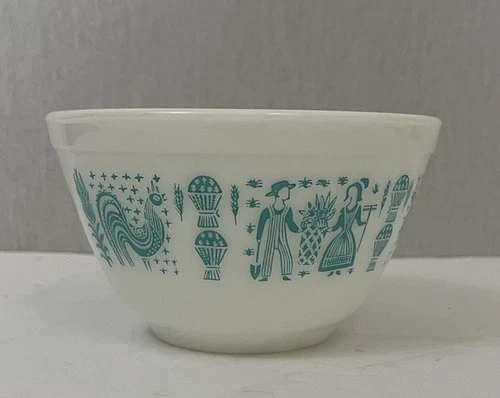 Vintage Pyrex Amish Butterprint Bowl #401 1.5 Pt Made In USA