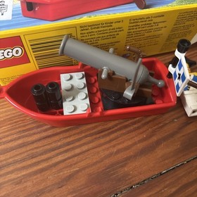 Vintage LEGO Pirates: Harbor Sentry 6245 Complete With Box Shooting Cannon.