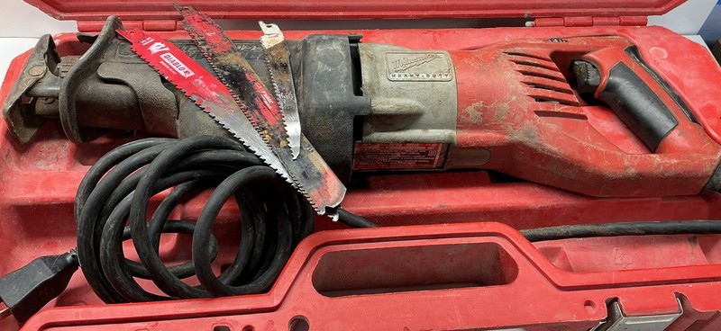 Milwaukee 6538-21 Super Sawzall Orbital Reciprocating Saw ✋🏻🛑FOR PARTS🛑