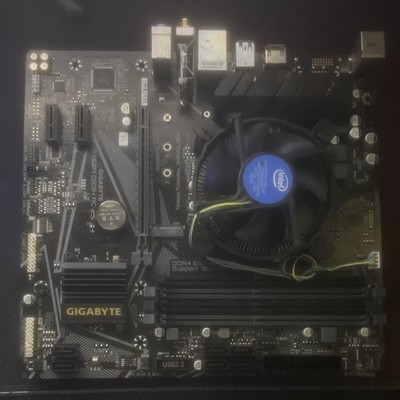 GIGABYTE B560M DS3H AC Motherboard & Intel Core i5 CPU, DDR4, PCIe, USB 3.2