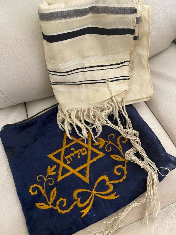 Vintage Tattit Wool Prayer Shawl / Tallis / From Rabbis Palm Beach Estate Home