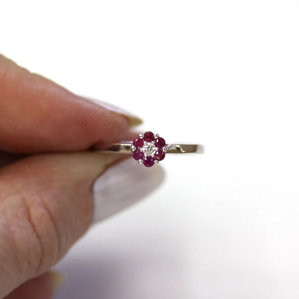 14K Weiß Vergoldeter Natürlicher Roter Rubin Und Diamant Cluster Blumenring V817 - Bild 2 von 4