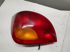 Feu arrière Mazda 121