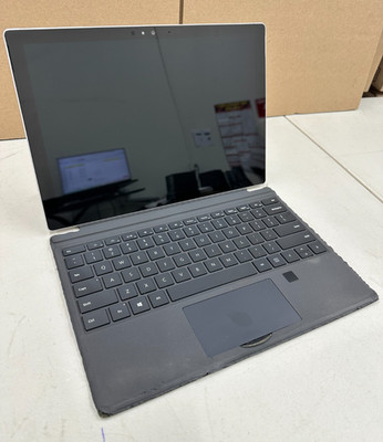 Microsoft Surface Pro 4 12.3'' Touch Laptop i7-6650U 2.20GHz 16 GB RAM 512 GB SSD