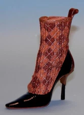 Just the Right Shoe, Raine, "Argyle Attitude" mixed media, miniature #25319 COA