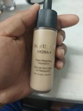 ARTISTRY Hydra-V Sheer Weightless Foundation SPF 15 Bisque  L1N1 1oz NEW