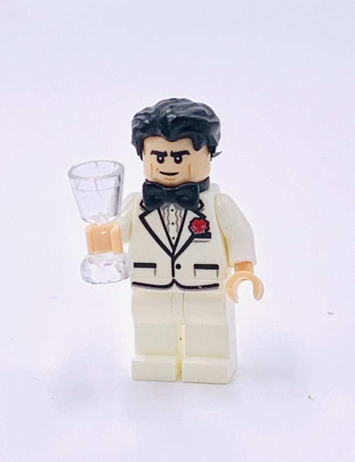 Batman (Bruce Wayne In White Tux) #X000