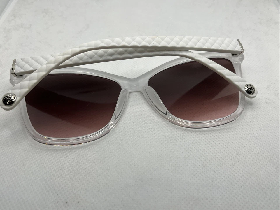 Gafas de sol Jessica Simpson para mujer J5823 polarizadas protectoras de moda blancas Foto 2 de 4