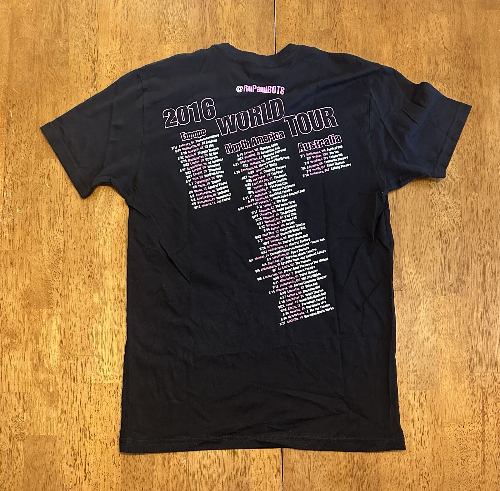 RuPaul’s Drag Race 2016 Battle Of The Seasons Tour T Shirt Small image 3