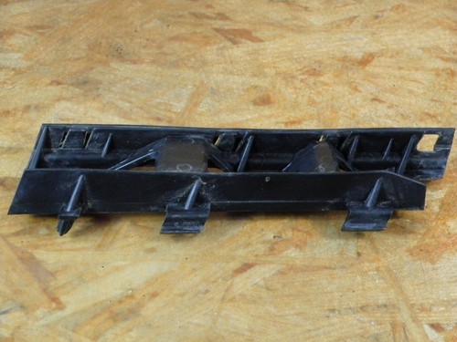 332502 Stoßstangenhalter links vorne VW Passat B6 Variant (3C5) 3C0807183