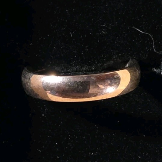 Rose Gold Tone Titanium Band Ring Size 7 4mm Wide Band Style, No Stone, Titanium