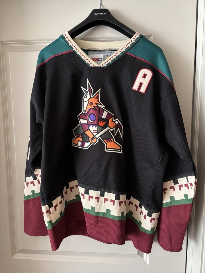 Camiseta Jeremy Roenick Vintage Phoenix Coyotes CCM Tamanho 52 - Imagem 3 de 4