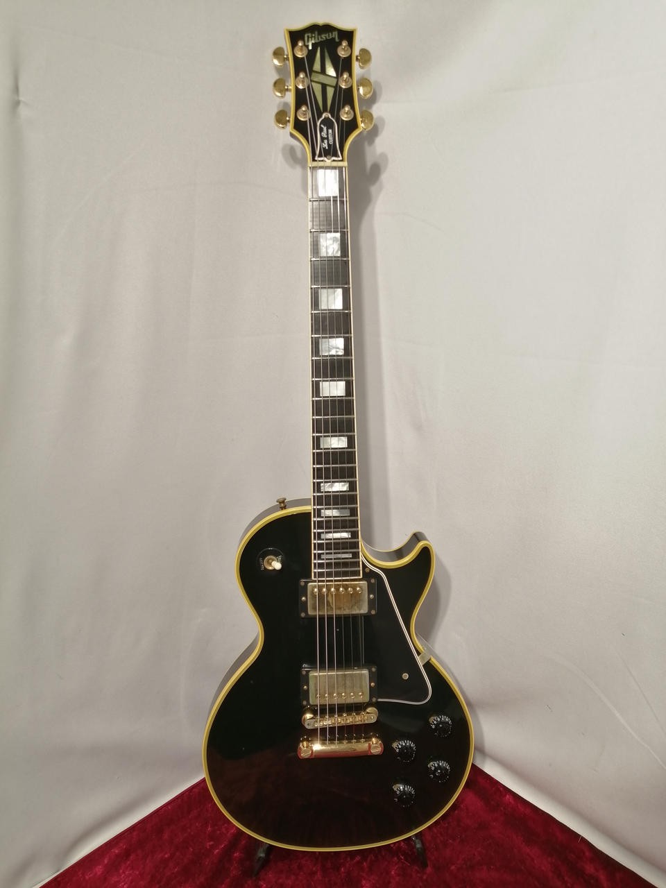 GIBSON CUSTOM SHOP 1957 LES PAUL CUSTOM Electric Guitar