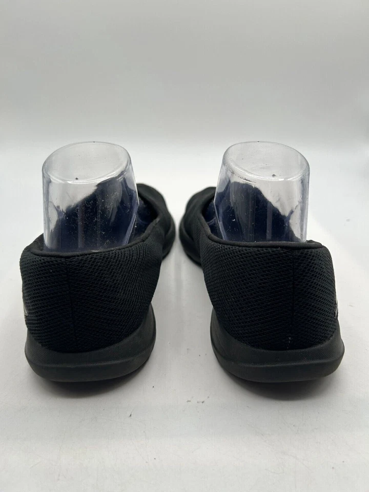 Skechers Slip-On Flats Women's Sz 9 Black Fabric Lined Round Toe Loafer Shoes - Image 4 of 4