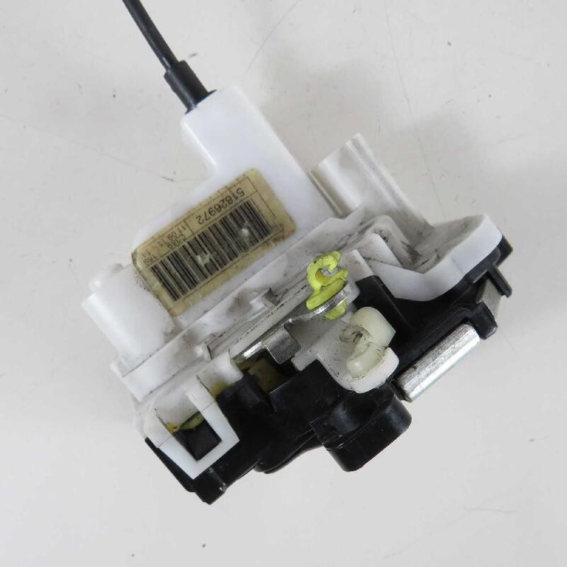 Zamek drzwi przednich lewych 51826973 FIAT PANDA 169 2003-2013 używany (43685)