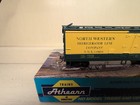 Athearn Ho Scale 40' Northwestern  Wooden Reefer/With Metal Ends R-T-R . — photo 5