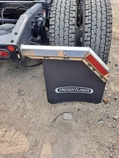 FREIGHTLINER CASCADIA 126 MUD FLAP HANGER 3519311