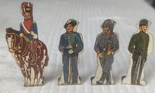   VINTAGE MARX FOREIGN SOLDIERS TIN TARGET LOT OF 4  