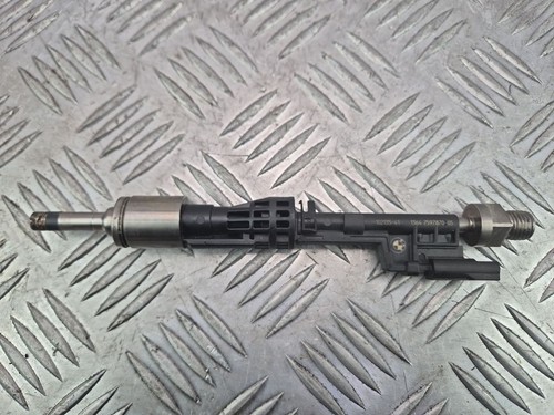 BMW 3 F30 F80 328i xDrive  Benzin Injektor Einspritzdüse 7597870 N20  PFF13874